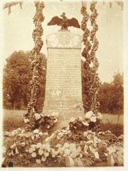 Denkmal für die Gefallenen des I. Weltkrieges, Zeitgenössische Postkarte